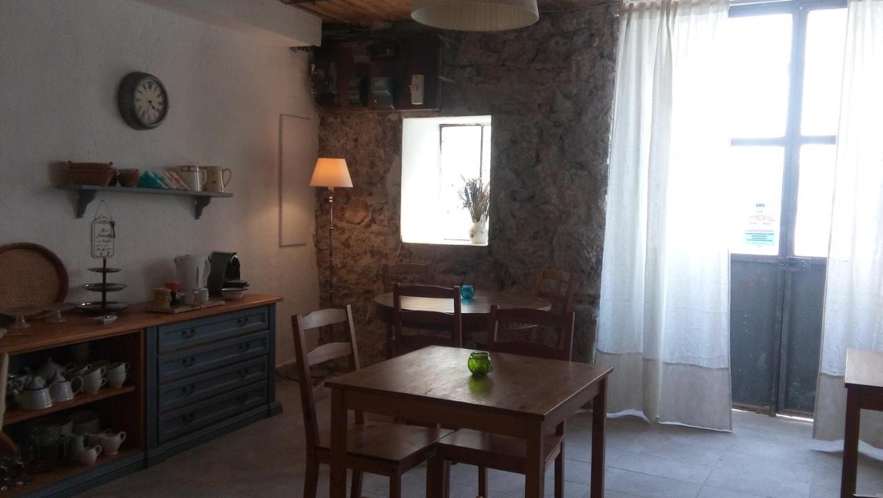 Ana'S Guest House Chambres D'Hotes โอปส์ ภายนอก รูปภาพ