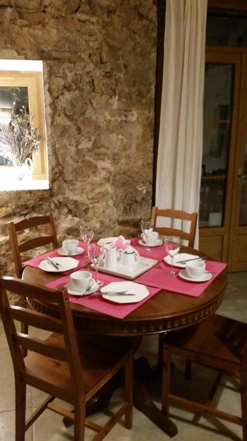Ana'S Guest House Chambres D'Hotes โอปส์ ภายนอก รูปภาพ
